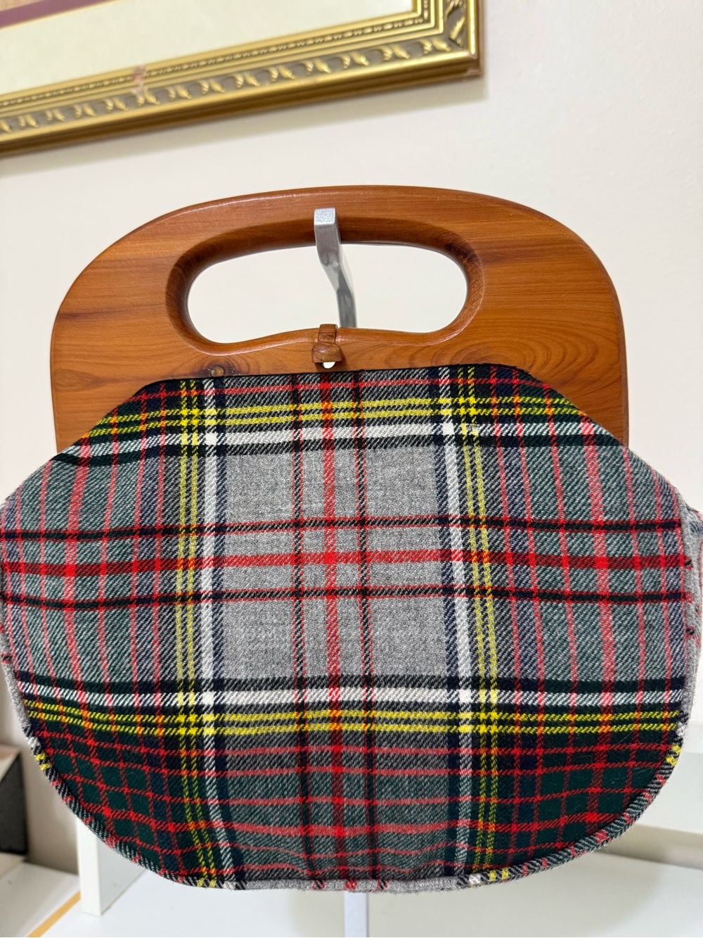 Vintage Wood-Handle Plaid Tote Bag - Gray & Red
